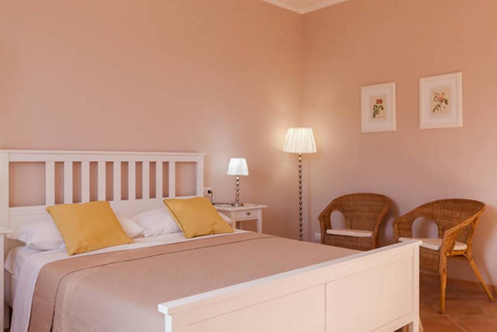 Candia House 50 Frühstückspension 3*